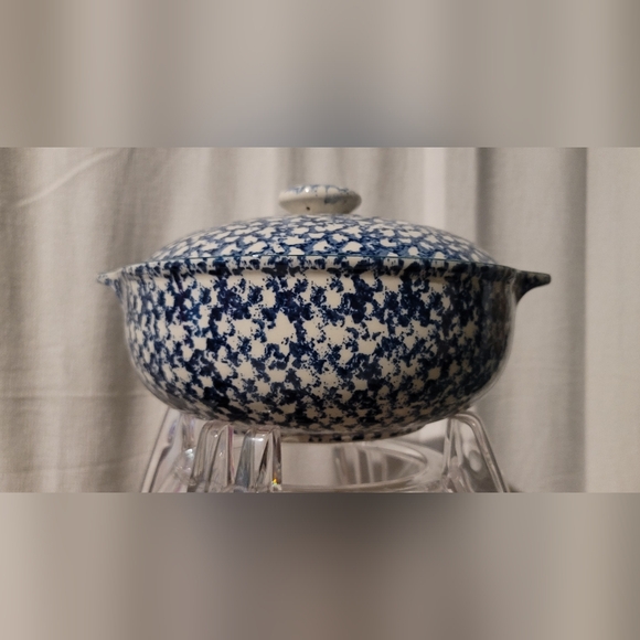 Folk Craft - Spongewear - Tien Shan - Cabin in the Snow - 12 " Covered Crock - Picture 6 of 10